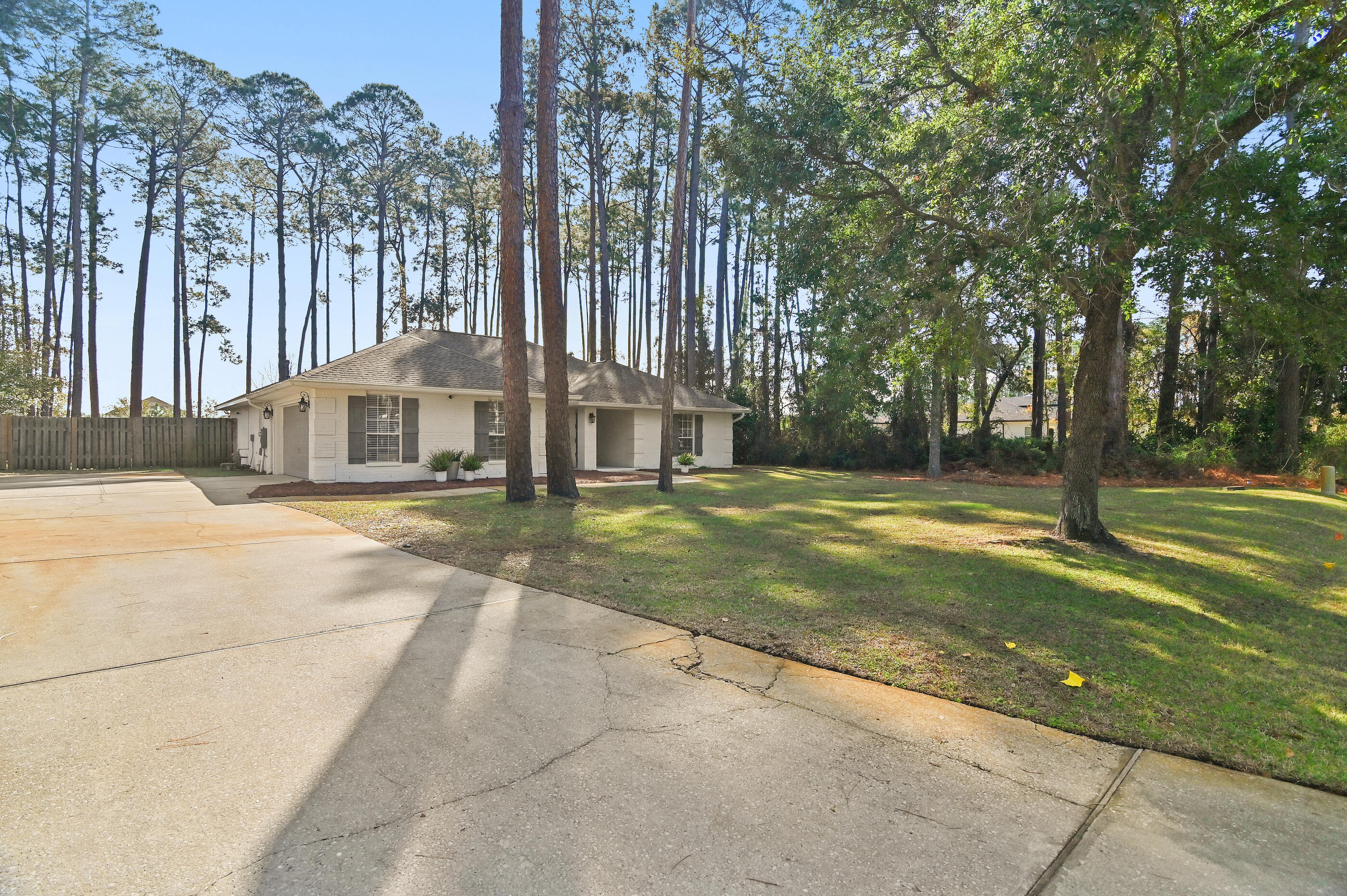 354 Driftwood Point Road Santa Rosa Beach, FL 32459 - Photo 37 of 43 Large Driveway