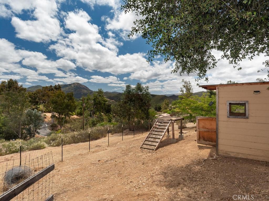2302 Via Dieguenos Alpine, CA 91901 - Photo 49 of 58