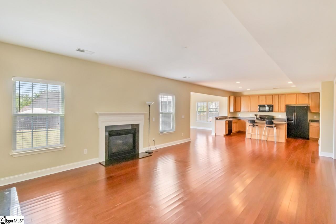 115 Timlin Drive Greenville, SC 29607 - Photo 6 of 30 Gallery Image 6