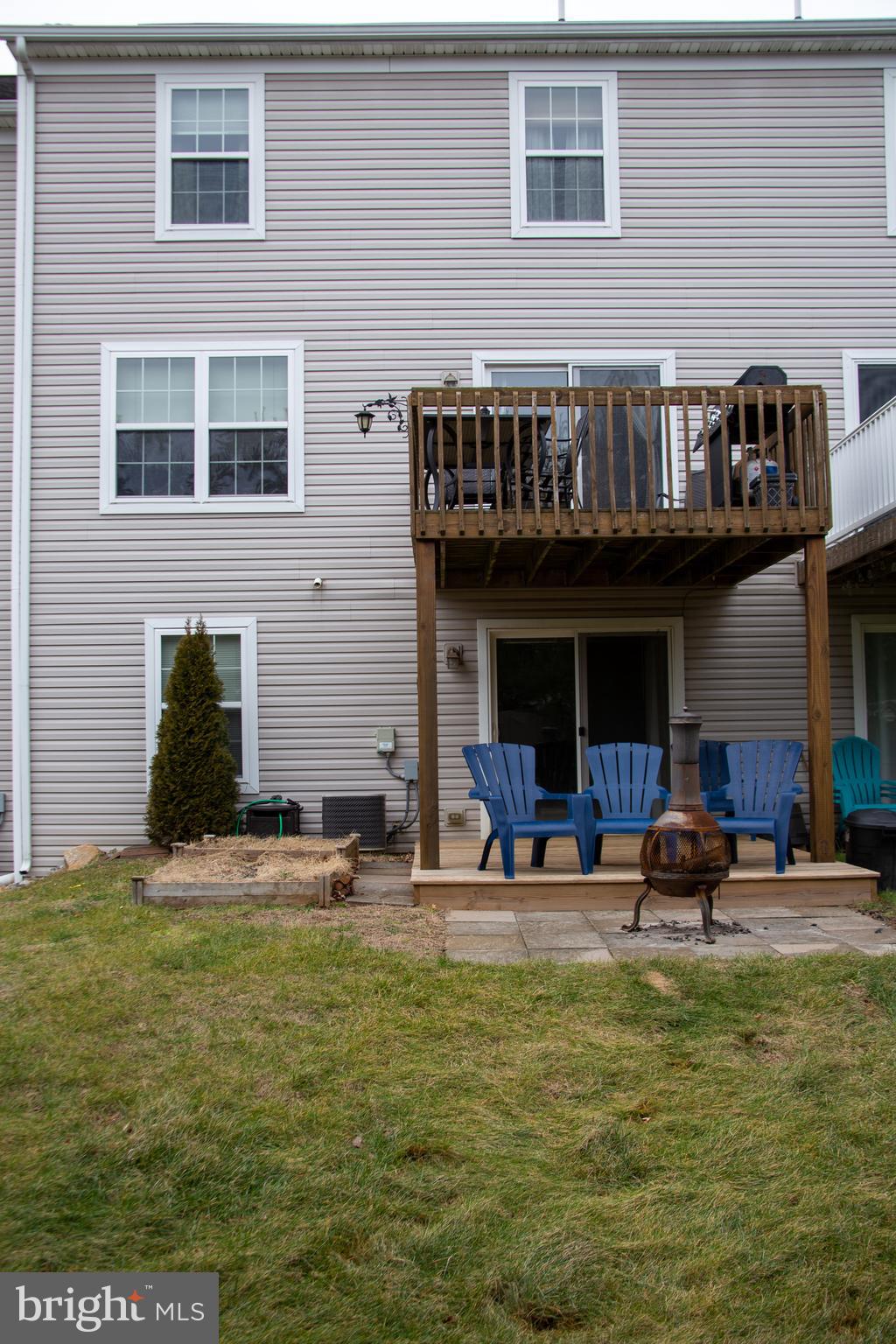 516 Fox Ridge Lane Lebanon, PA 17042 - Photo 2 of 33 Gallery Image 2