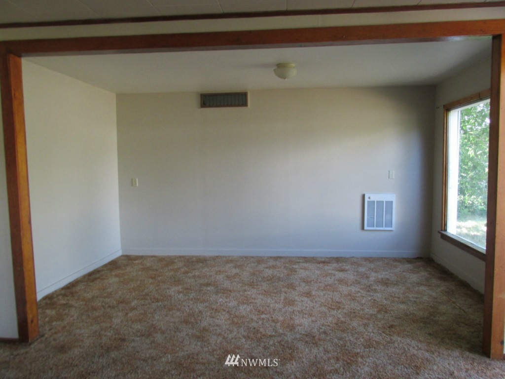 47 Jennings Loop Road Oroville, WA 98844 - Photo 2 of 14 Gallery Image 2
