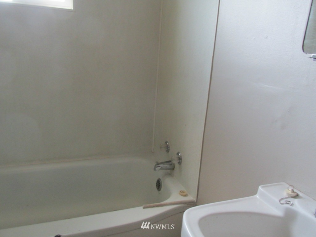 47 Jennings Loop Road Oroville, WA 98844 - Photo 11 of 14 Gallery Image 11