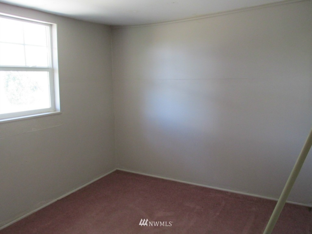 47 Jennings Loop Road Oroville, WA 98844 - Photo 7 of 14 Gallery Image 7