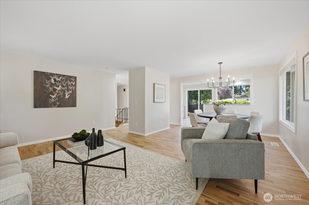 1801 Anacortes Avenue Northeast Renton, WA 98059 - Photo 6 of 29