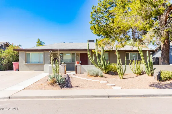 $3,200 | 6552 East 2nd Street, Scottsdale, AZ 85251
