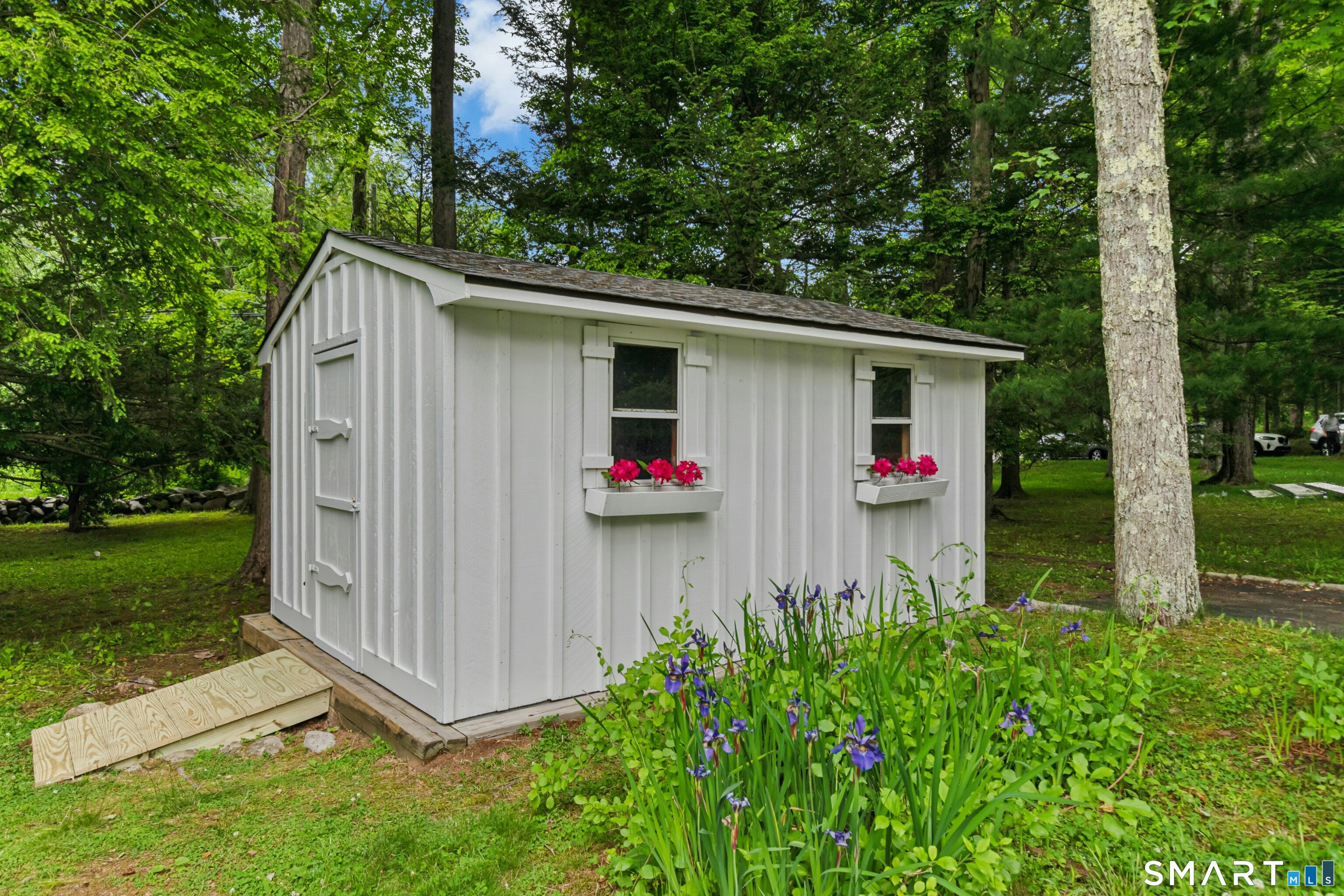 38 Old Redding Road Weston, CT 06883 - Photo 37 of 40 Even the shed is adorable!
