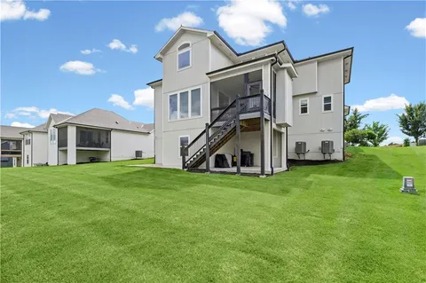 $950,000 | 15809 El Monte Street, Overland Park, KS 66224