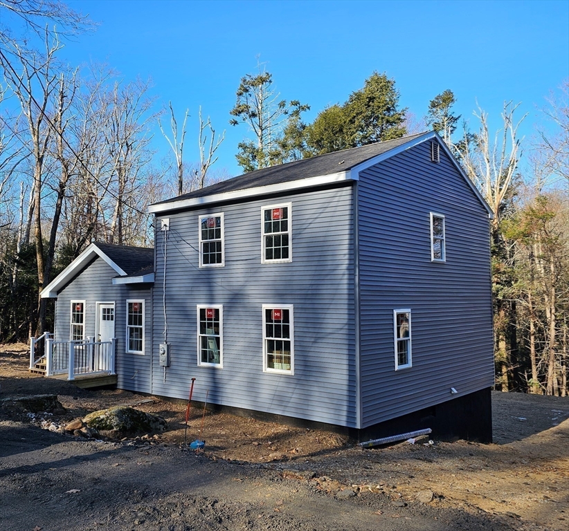 26 Amber Road Holland, MA 01521 - Photo 1 of 36