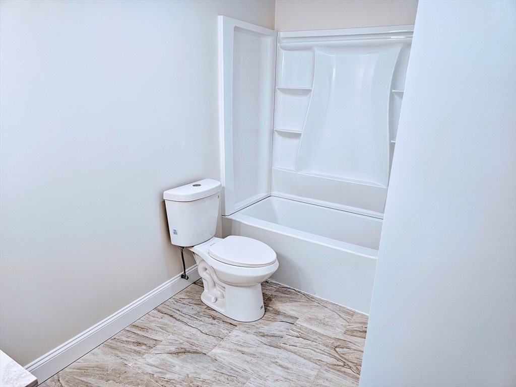 26 Amber Road Holland, MA 01521 - Photo 18 of 36