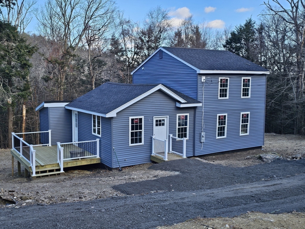26 Amber Road Holland, MA 01521 - Photo 3 of 36