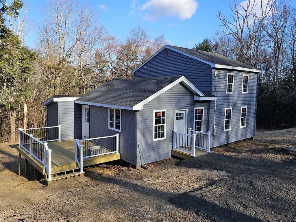 26 Amber Road Holland, MA 01521 - Photo 5 of 36