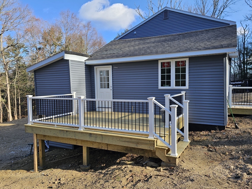 26 Amber Road Holland, MA 01521 - Photo 8 of 36