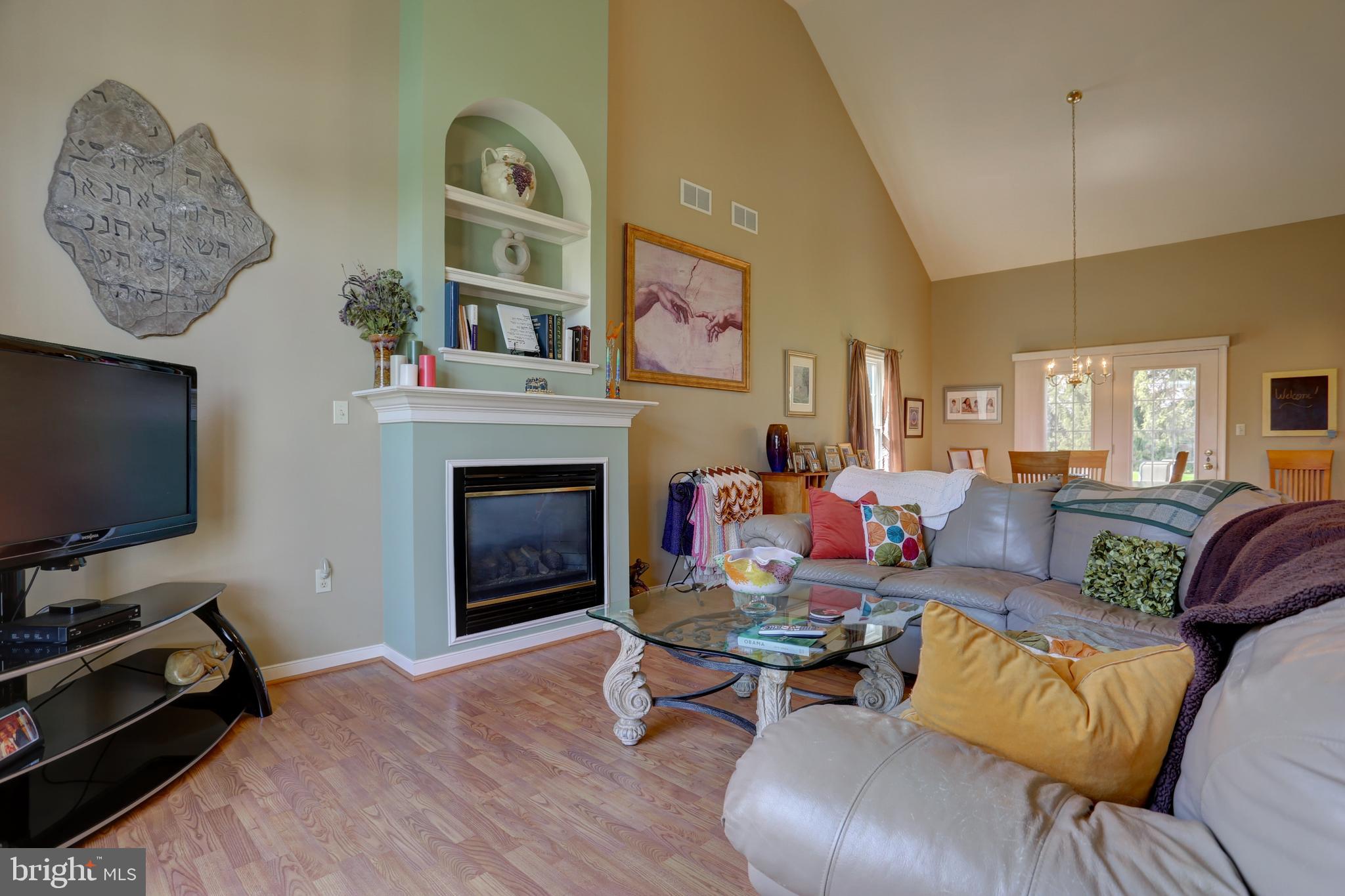 359 Squire Lane Lititz, PA 17543 - Photo 6 of 33 Gallery Image 6