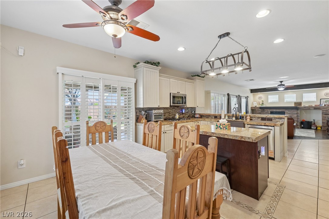 1060 Silver Star Street Henderson, NV 89002 - Photo 12 of 51
