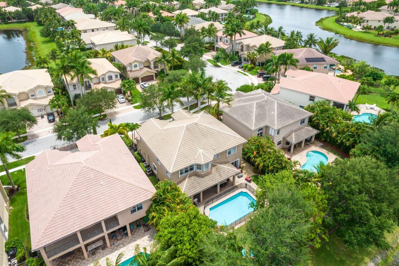 11245 Misty Ridge Way Boynton Beach, FL 33473 - Photo 10 of 52 042-11245MistyRidgeWay-BoyntonBeach-FL-3