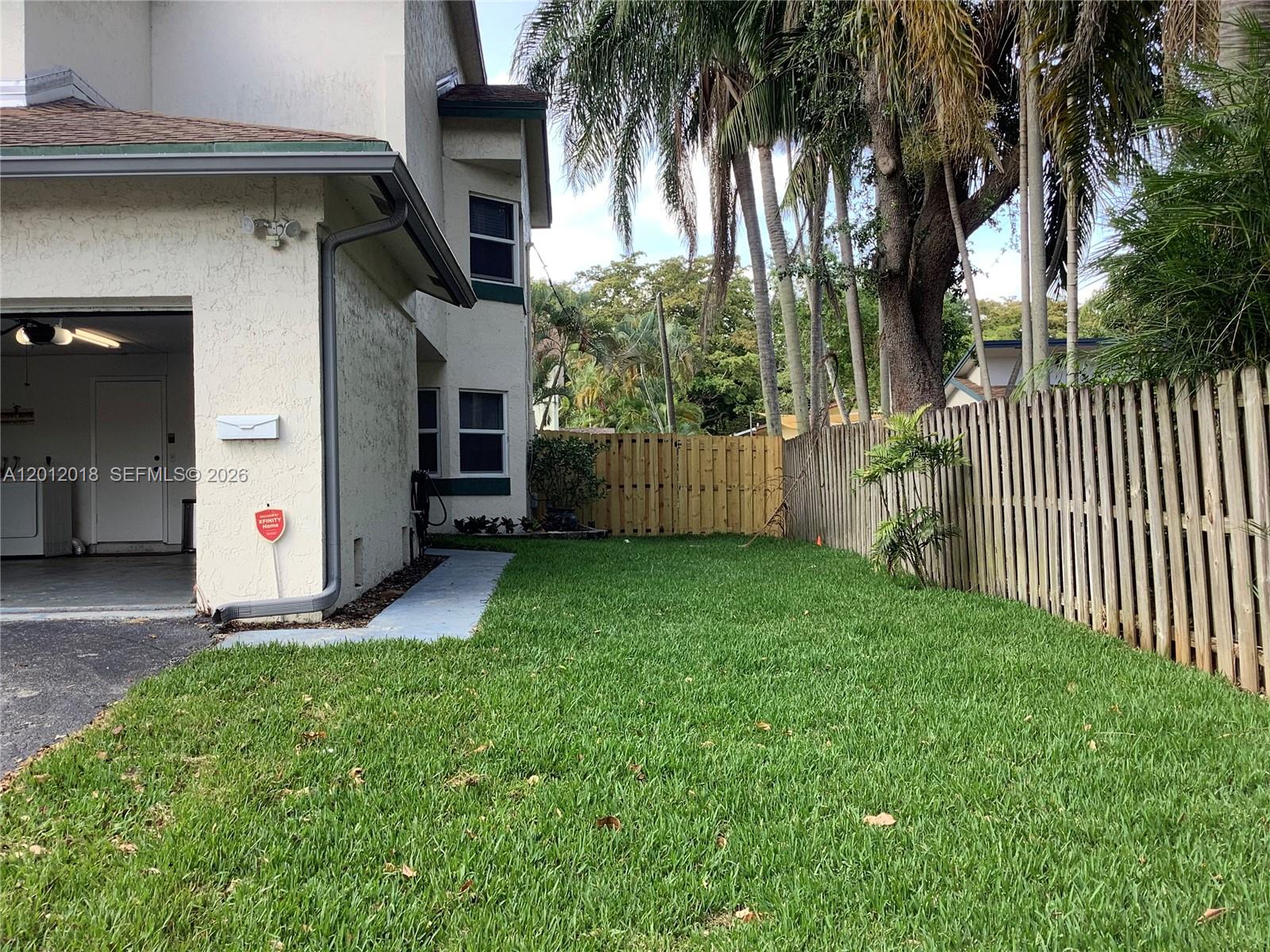 3581 Simms Street Hollywood, FL 33021 - Photo 2 of 39