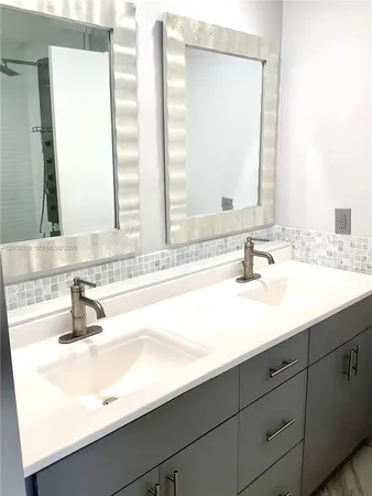 $3,600 | 3581 Simms Street, Hollywood, FL 33021