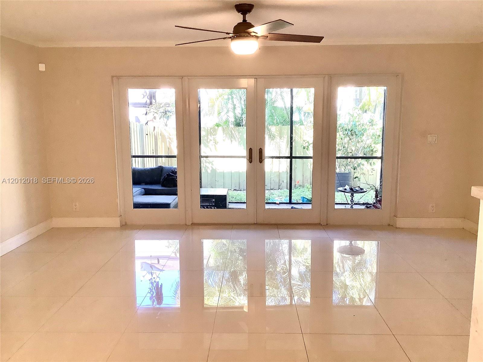 3581 Simms Street Hollywood, FL 33021 - Photo 10 of 39