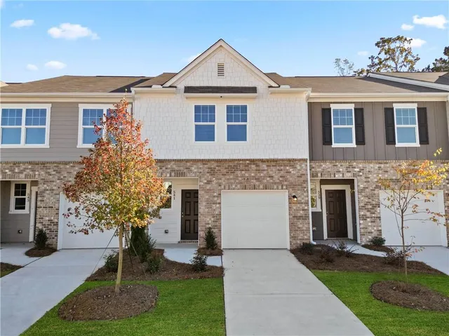 $2,200 | 541 Magnolia Circle, Palmetto, GA 30268