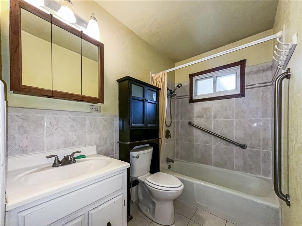 512 Country Club Road Lexington, MO 64067 - Photo 10 of 15