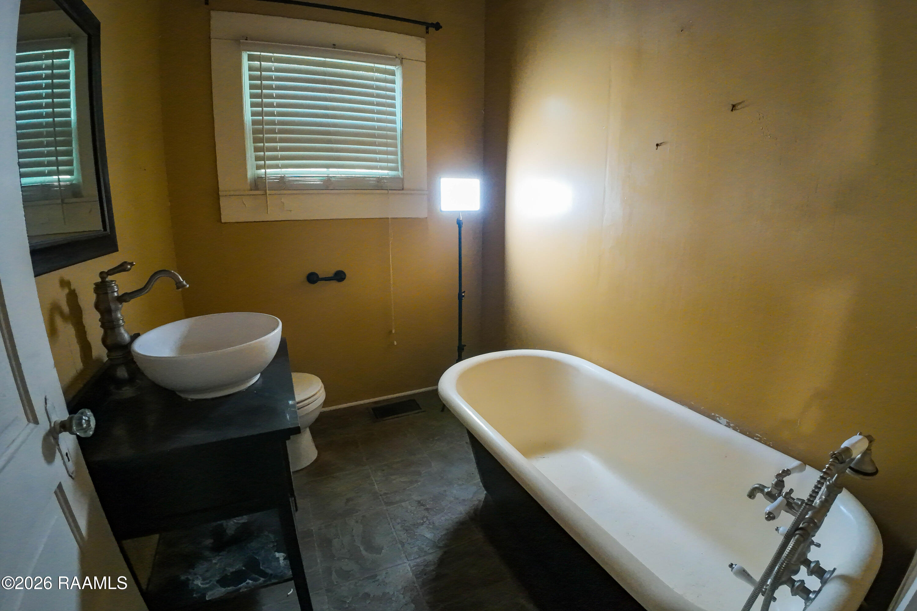 1045 North Capitol Street Many, LA 71449 - Photo 9 of 16 27