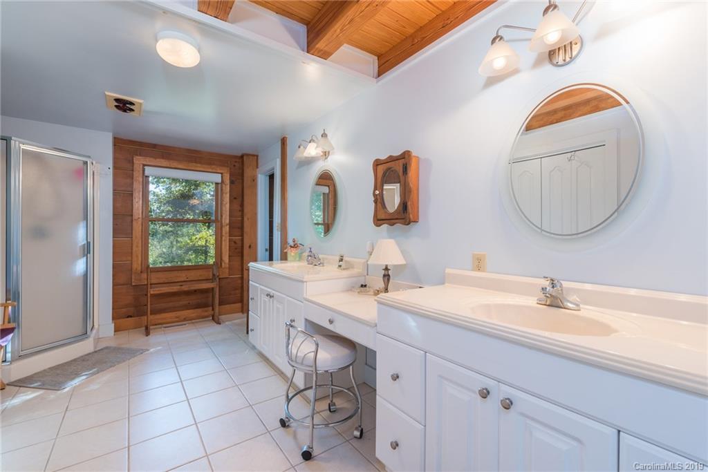1667 Pkwy N Road, Unit 29 Mill Spring, NC 28756 - Photo 13 of 41
