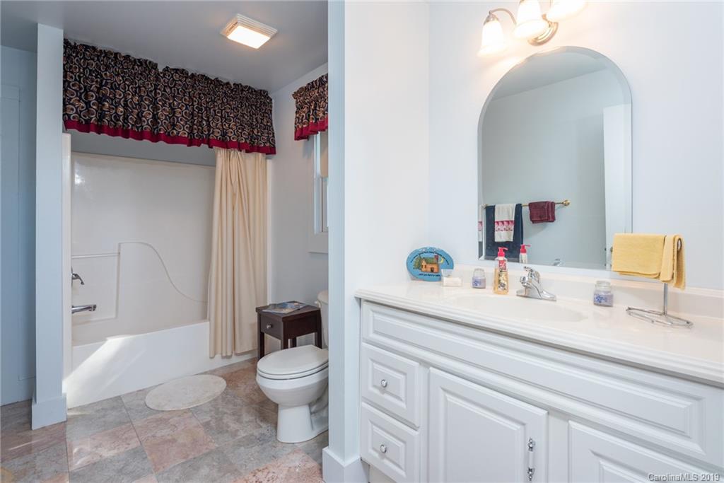 1667 Pkwy N Road, Unit 29 Mill Spring, NC 28756 - Photo 21 of 41