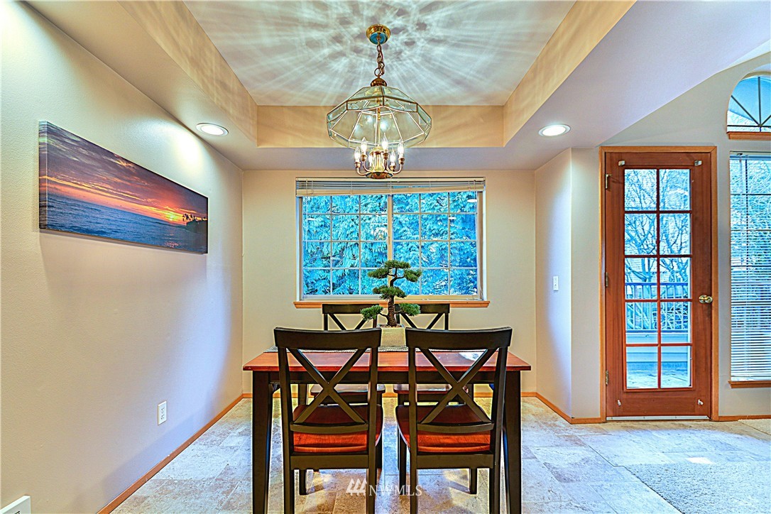 23616 Edmonds Way, Unit F Edmonds, WA 98026 - Photo 7 of 18 Gallery Image 7