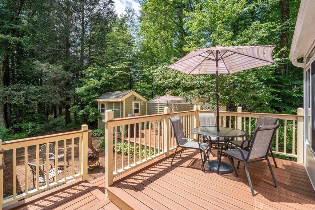 39 Whiting Road Oxford, MA 01540 - Photo 24 of 39