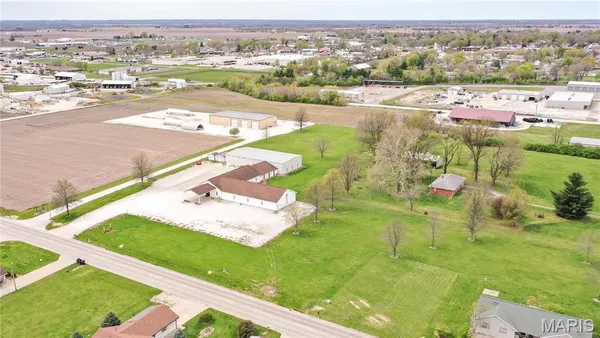 $14,000 | 512 June Street, Jerseyville, IL 62052