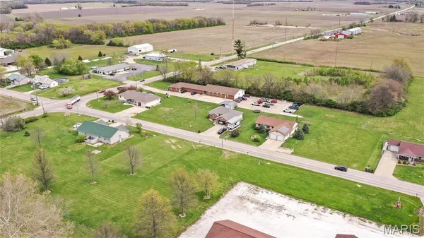 $14,000 | 512 June Street, Jerseyville, IL 62052