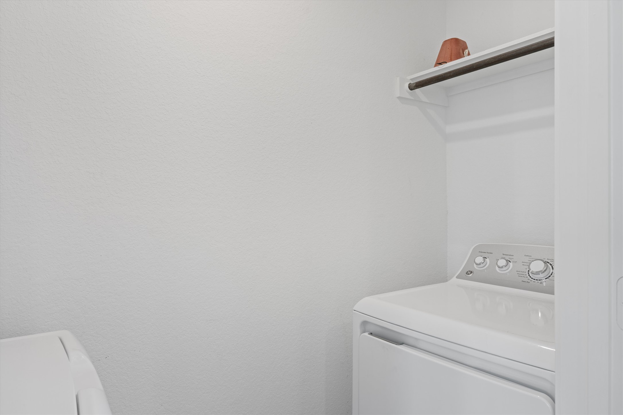 13520 Knights Branch Drive Elgin, TX 78621 - Photo 6 of 20 Laundry area with separate washer and dryer