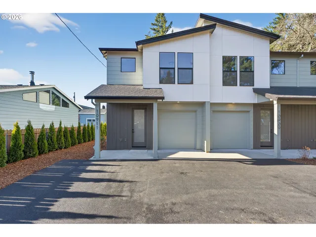 $449,900 | 10911 Southeast Home Avenue, Milwaukie, OR 97222