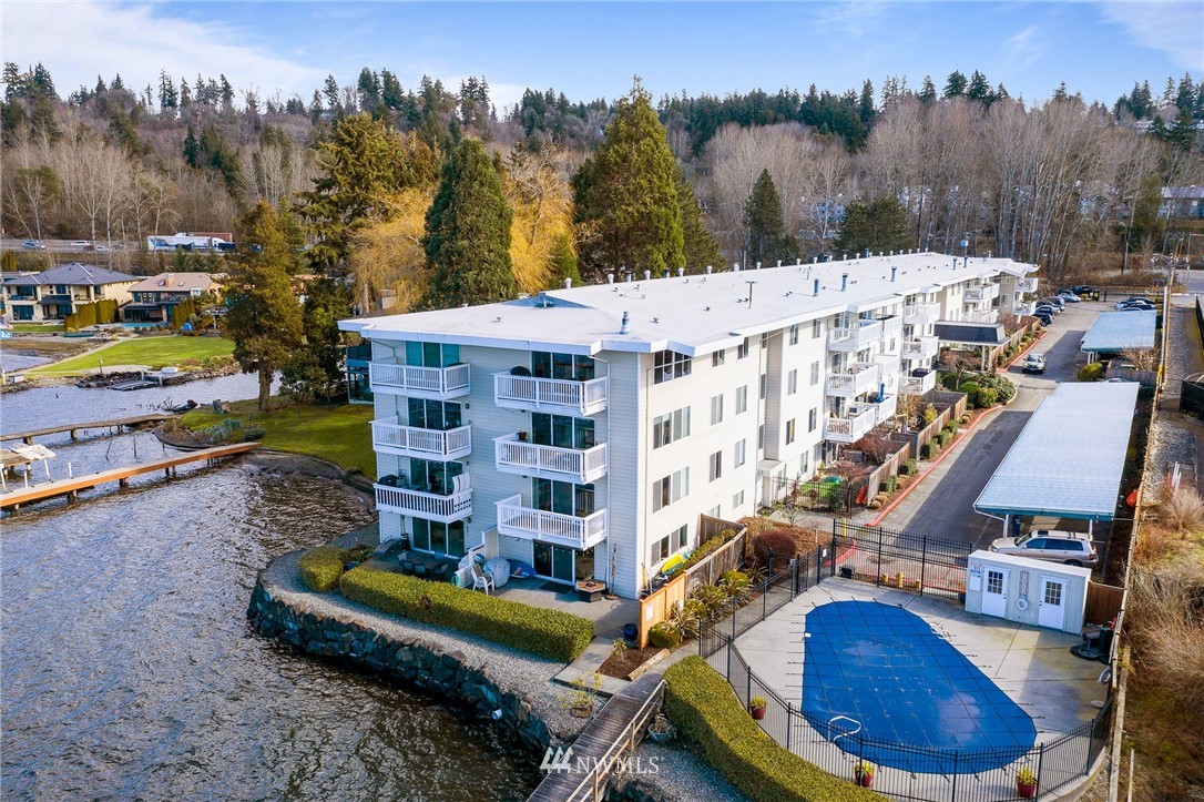 5021 Ripley Lane North, Unit 304 Renton, WA 98056 - Photo 1 of 25