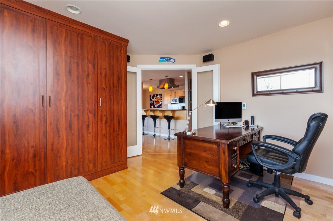 5021 Ripley Lane North, Unit 304 Renton, WA 98056 - Photo 12 of 25