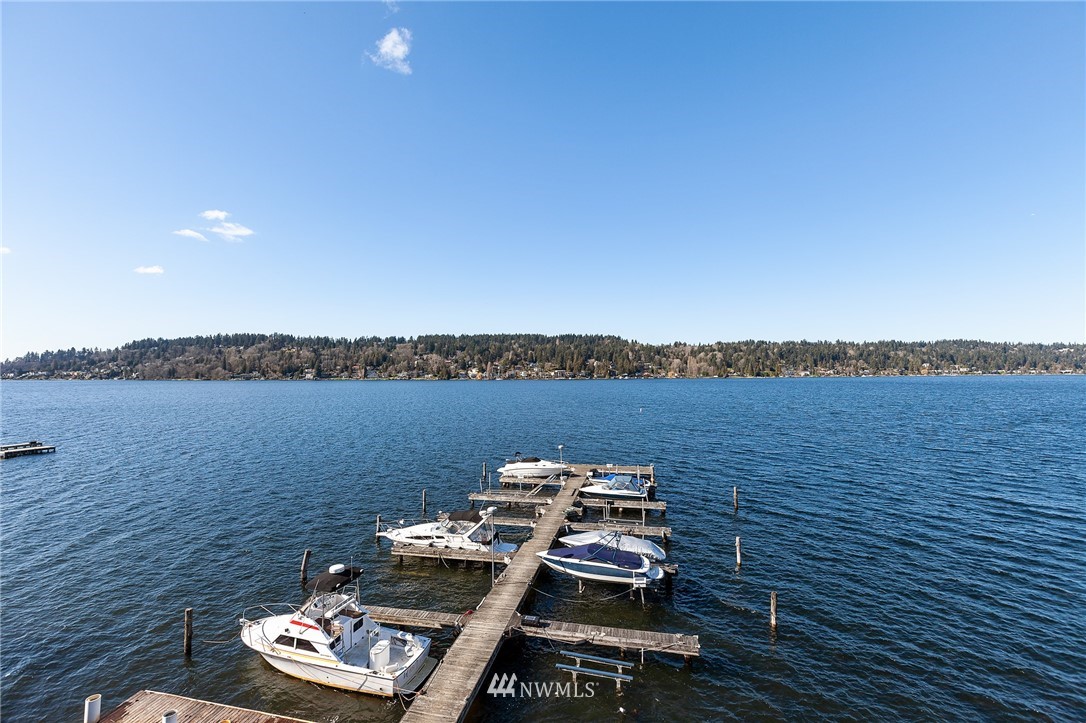 5021 Ripley Lane North, Unit 304 Renton, WA 98056 - Photo 18 of 25