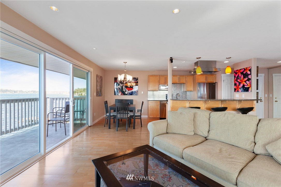 5021 Ripley Lane North, Unit 304 Renton, WA 98056 - Photo 4 of 25