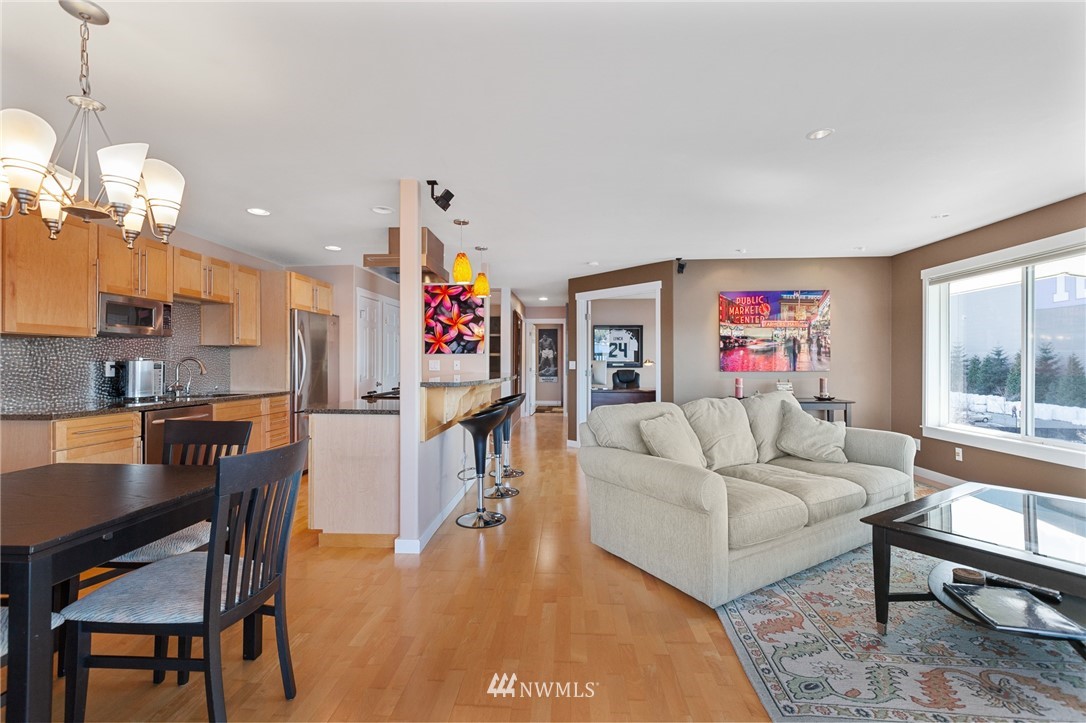 5021 Ripley Lane North, Unit 304 Renton, WA 98056 - Photo 7 of 25