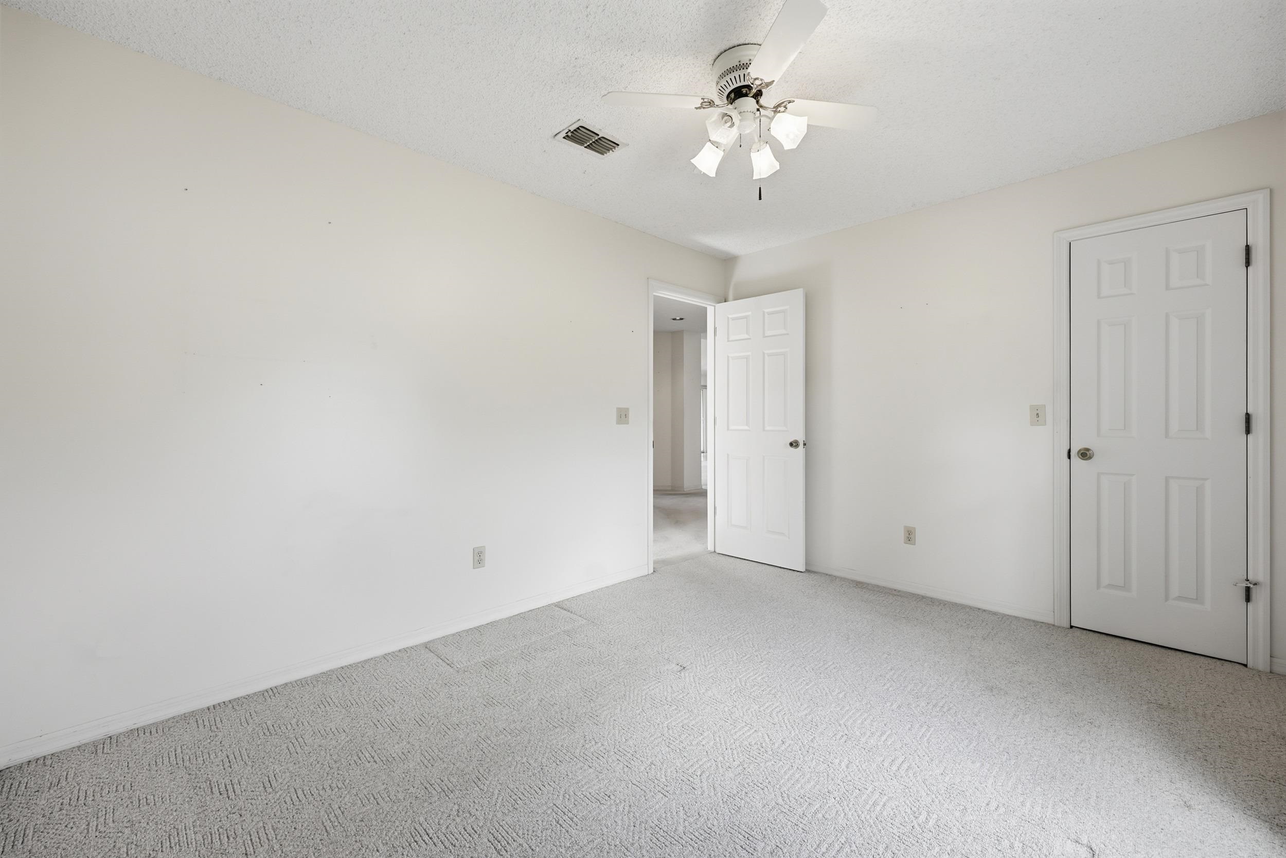 4628 Legends Lane Elkton, FL 32033 - Photo 25 of 49 a view of an empty room