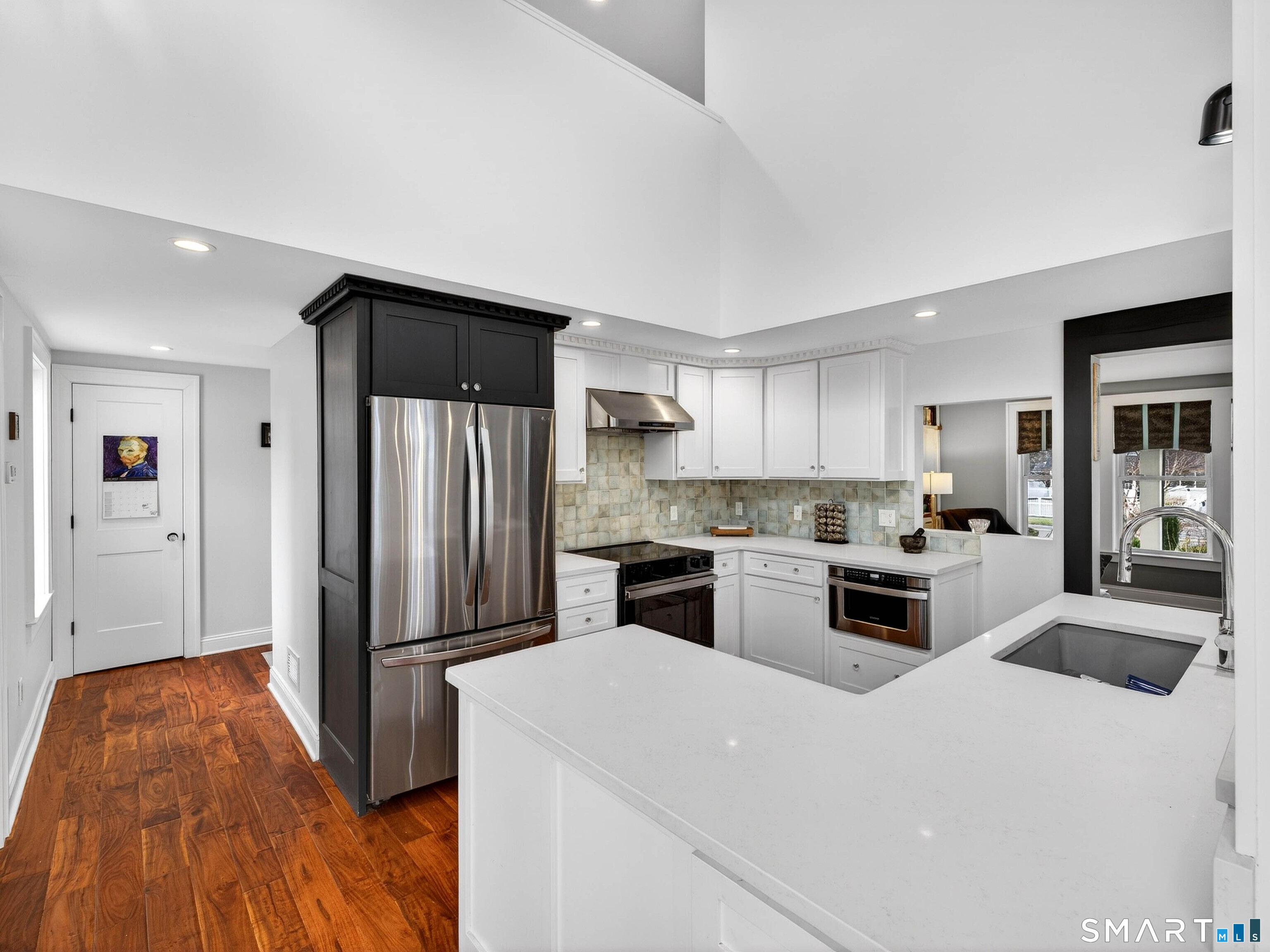 129 Old Boston Post Road Old Saybrook, CT 06475 - Photo 11 of 40