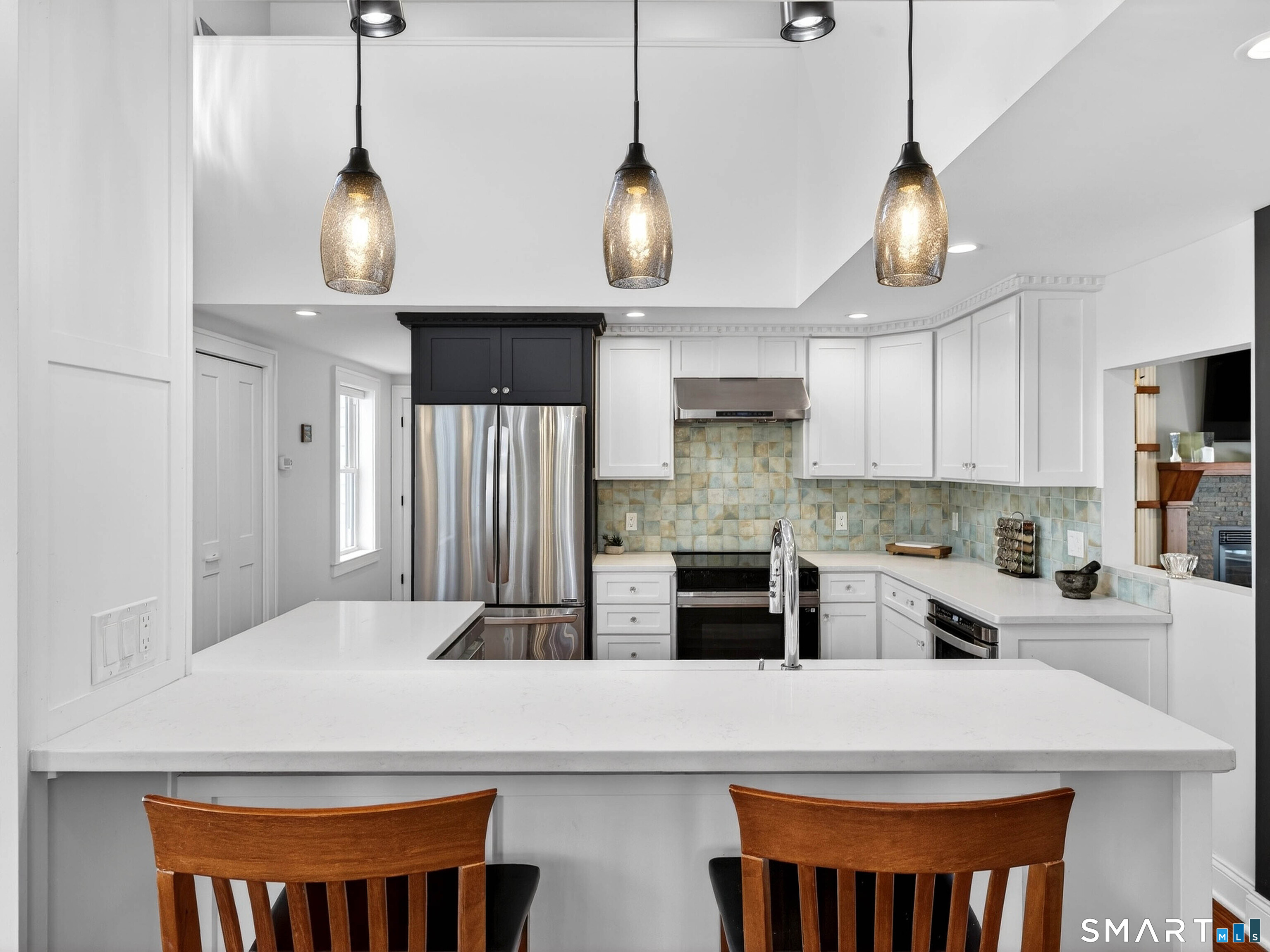 129 Old Boston Post Road Old Saybrook, CT 06475 - Photo 12 of 40