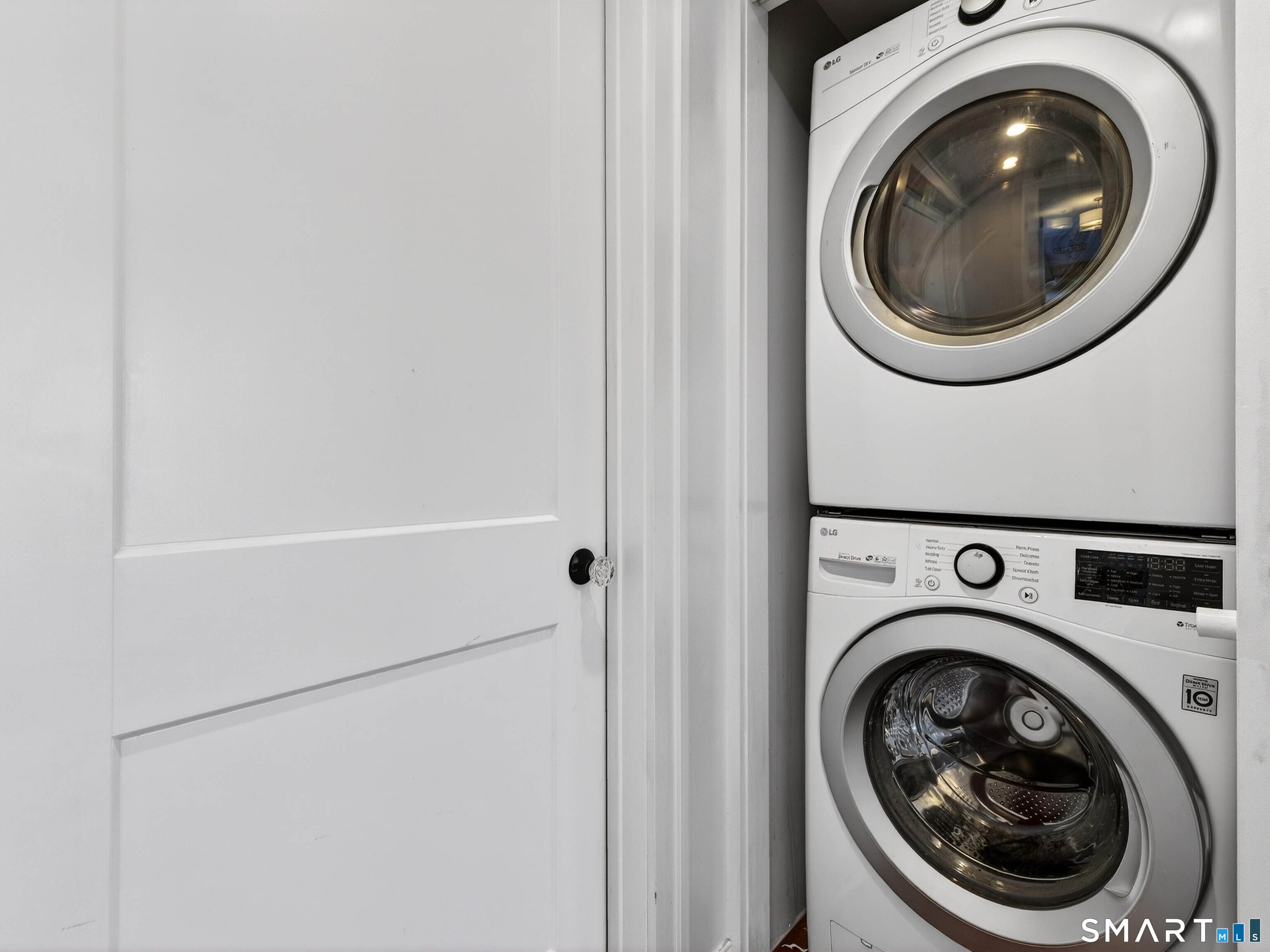 129 Old Boston Post Road Old Saybrook, CT 06475 - Photo 30 of 40