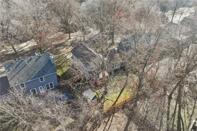 $399,900 | 8308 Tomashaw Street, Lenexa, KS 66219