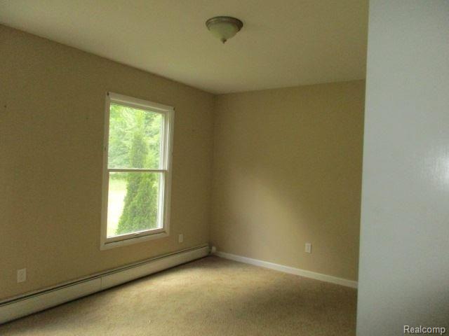 8054 Avoca Road Avoca, MI 48006 - Photo 8 of 12 220306914.JPG
