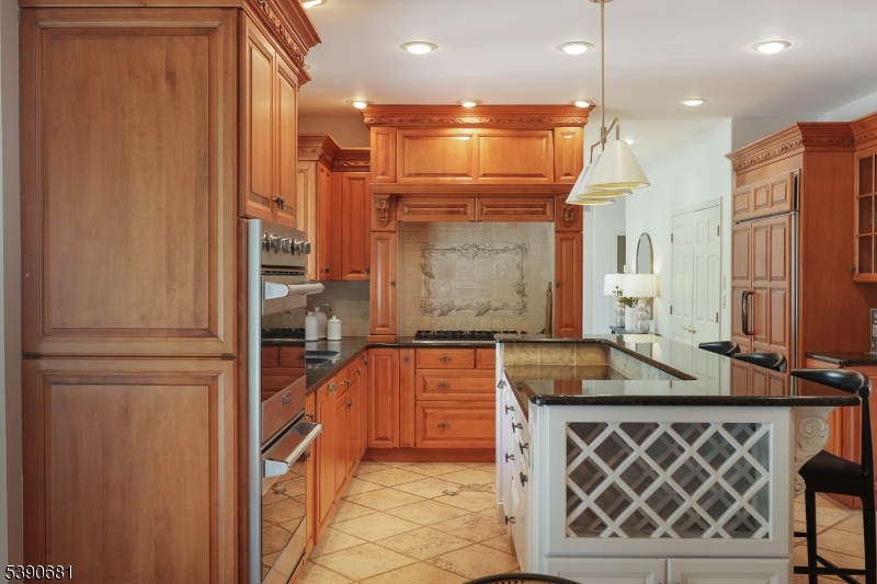 1231 Rahway Road Scotch Plains, NJ 07076 - Photo 16 of 45