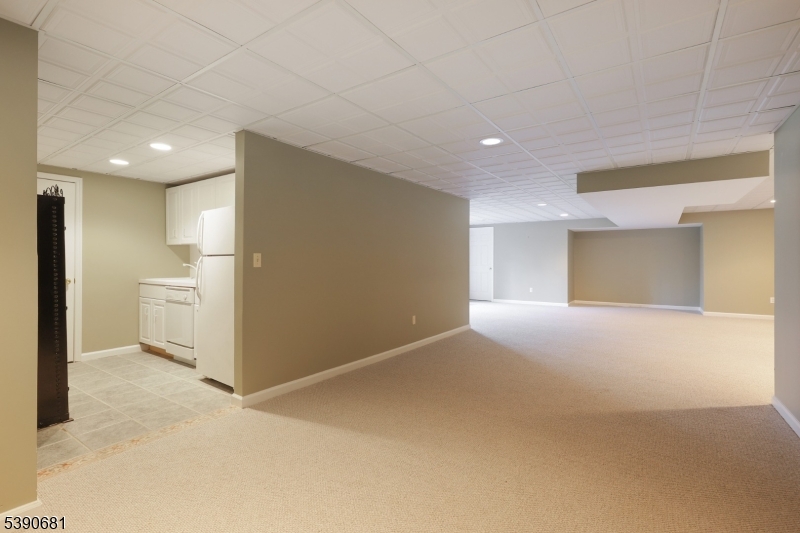 1231 Rahway Road Scotch Plains, NJ 07076 - Photo 33 of 45