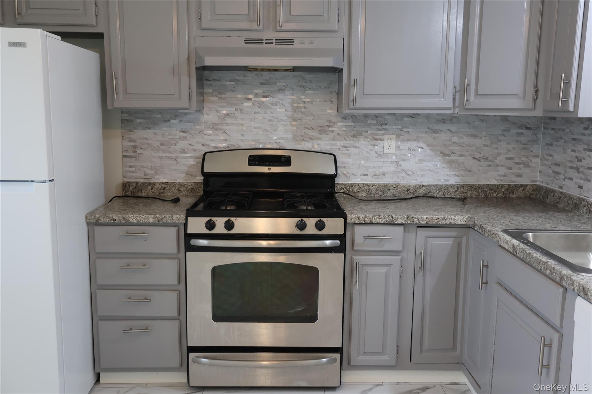 722 Silver Lake-Scotchtown Road Middletown, NY 10941 - Photo 5 of 27