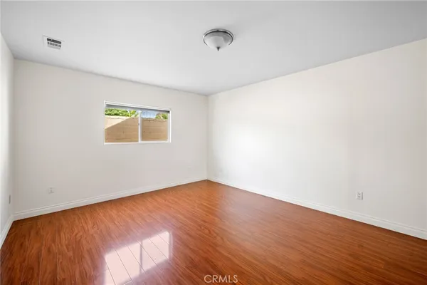 $1,350,000 | 10510 Helendale Avenue, Tujunga, CA 91042