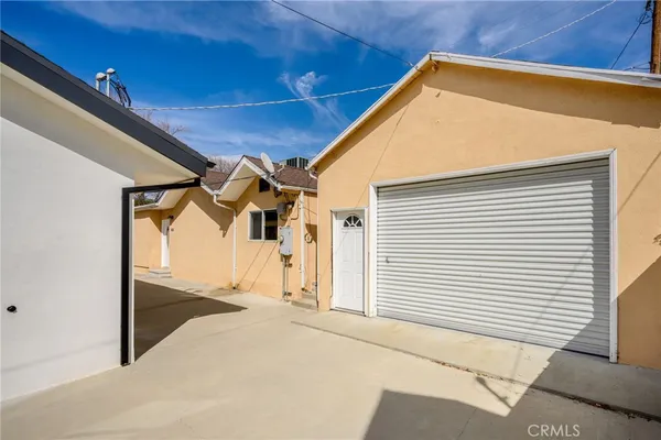 $1,350,000 | 10510 Helendale Avenue, Tujunga, CA 91042