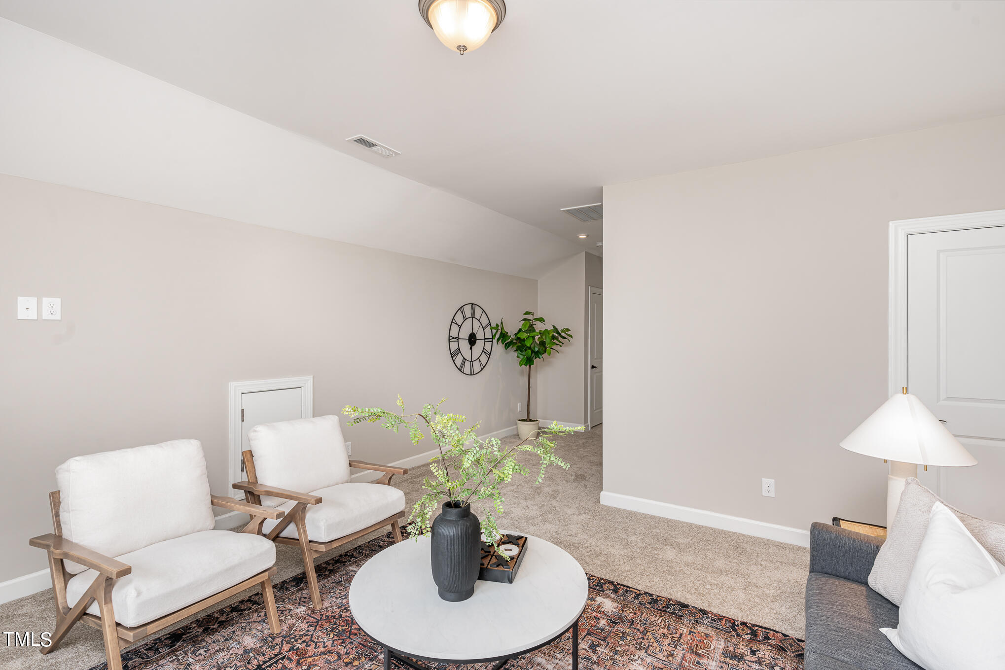 1137 Lippincott Road Durham, NC 27703 - Photo 23 of 36 032_60-edit